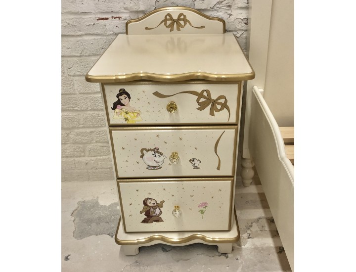 Belle Bedside Units With Crystal Knobs