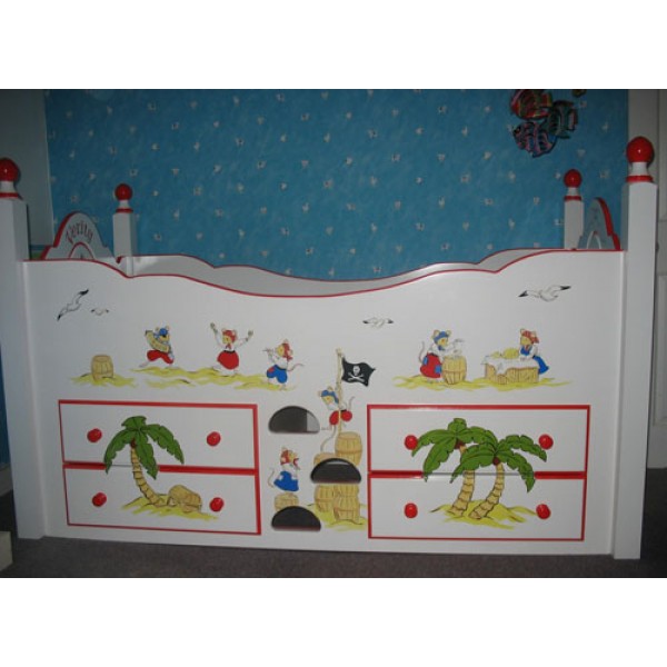 Cabin Bed Pirate Mice & Micettes!