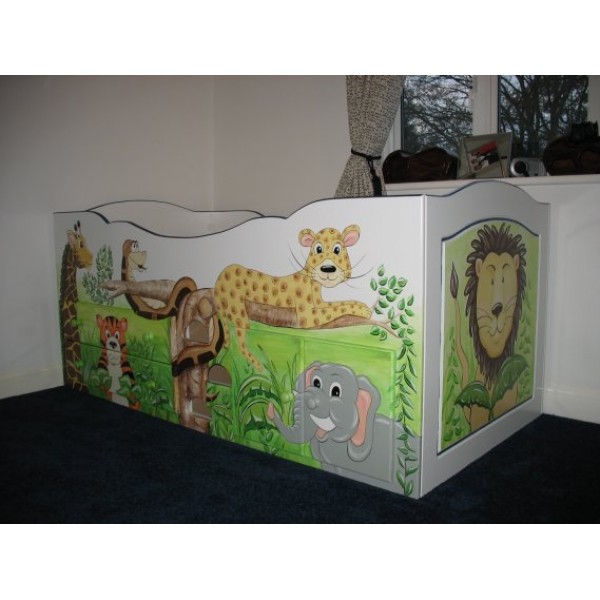 Cabin Bed Fun Jungle Artwork For Zach