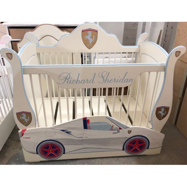 Carriage Cot + Names + Standard Trim + Standard Art + Drawer with Art