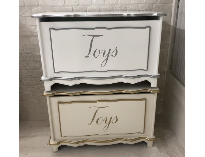 TOYS 3ft Boxes Gold Or Silver