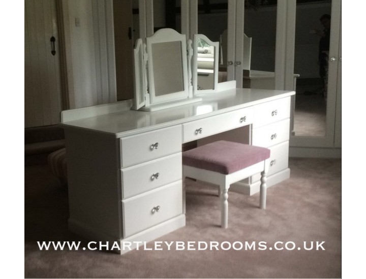 Large White 7 Drawer Dressing Table Inc Stool & Mirror