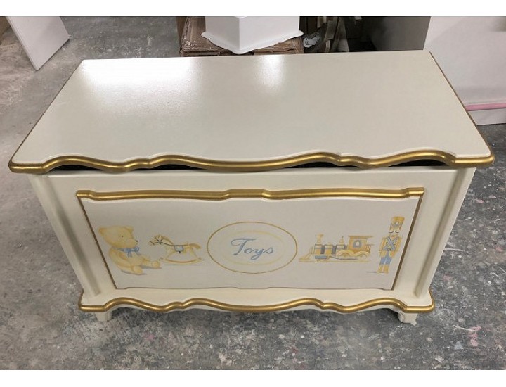 Toybox 3ft Off-White With Shimmering Gold
