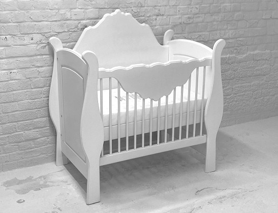 Chartley Carriage Cots